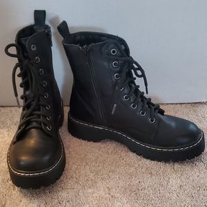 Women's Combat Boots